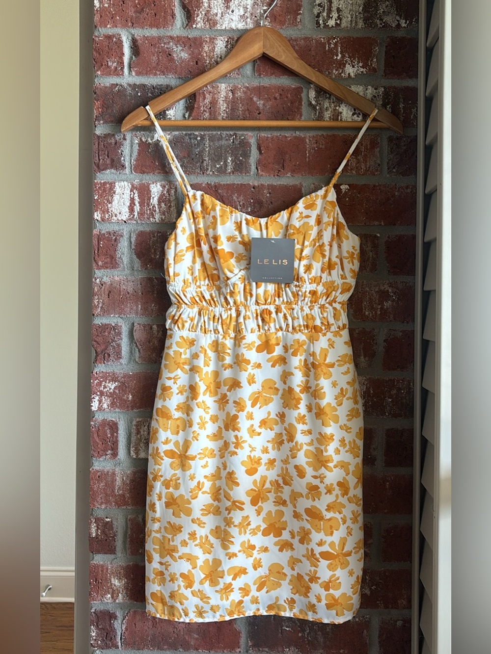 LE LIS Floral Mini Dress in Apricot and White Size S